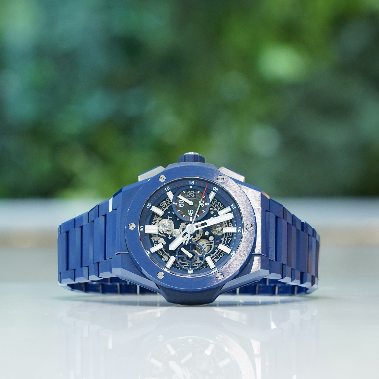 耐久性と軽さを両立させ、優れた着用感が魅力的な「ビッグ バン