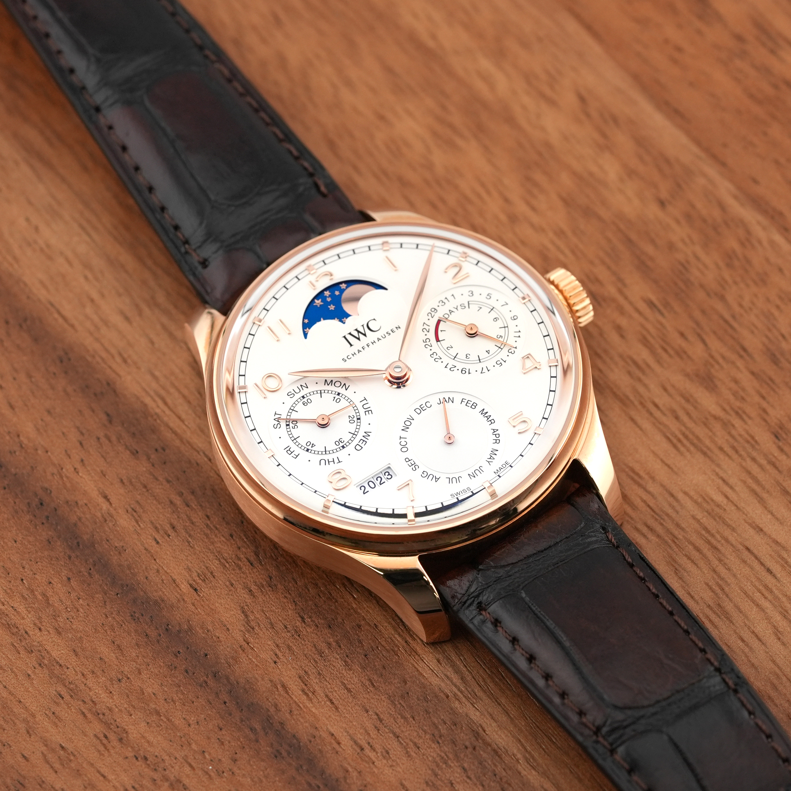 IWC 時計ルーペ 57cdabc0ecabd39d6bde55f03f4147