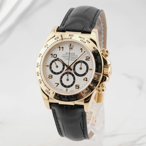【ROLEX】逆6×オールトリチウム仕様の希少モデルの魅力～ デイトナ 16518～