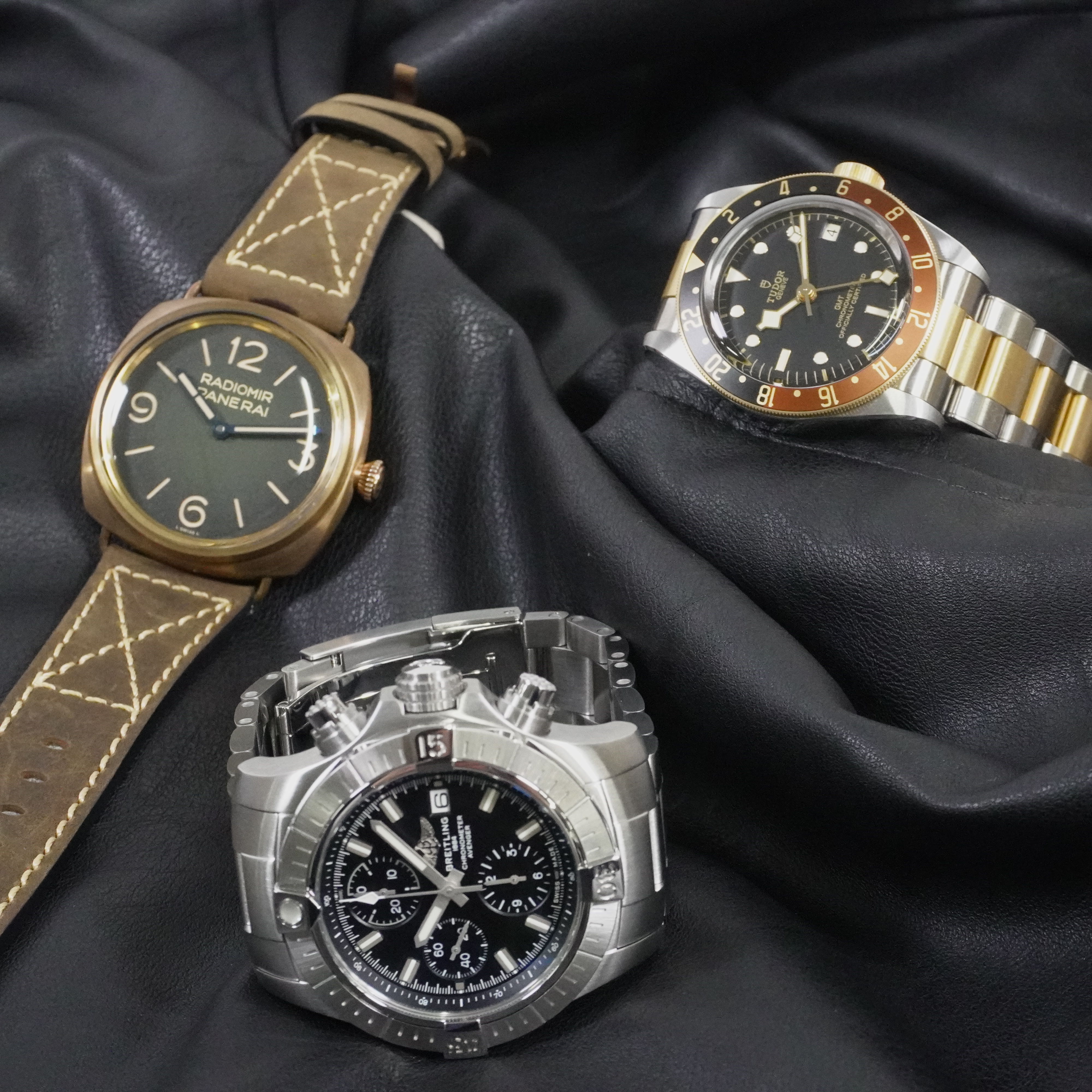 春先に合わせたい】レザージャケットにオススメの腕時計3選 | 時計専門