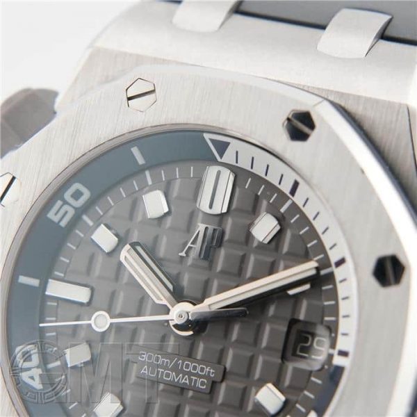 AUDEMARS PIGUET オーデマ・ピゲ ロイヤルオークオフショア ダイバー 15720ST.OO.A009CA.01 