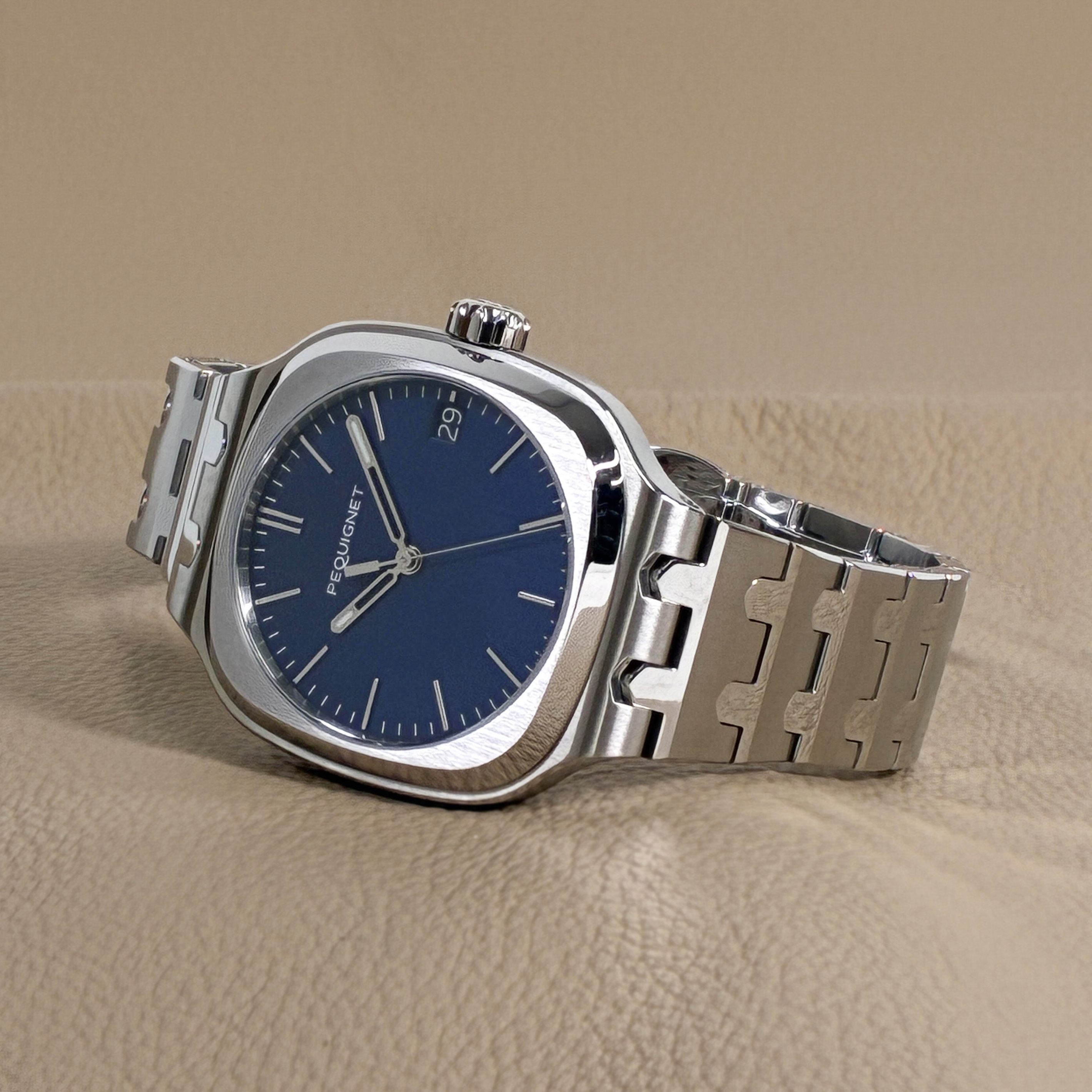 ペキネ、限定、GMT、18KYGコンビ PEQUIGNET MANUFACTURE】エレガントとスポーティの境界線を