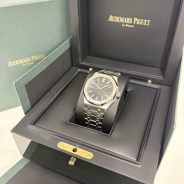 AUDEMARS PIGUET オーデマ・ピゲ ロイヤルオーク 41mm 15510ST.OO.1320ST.02 ブラック【50周年記念モデル】