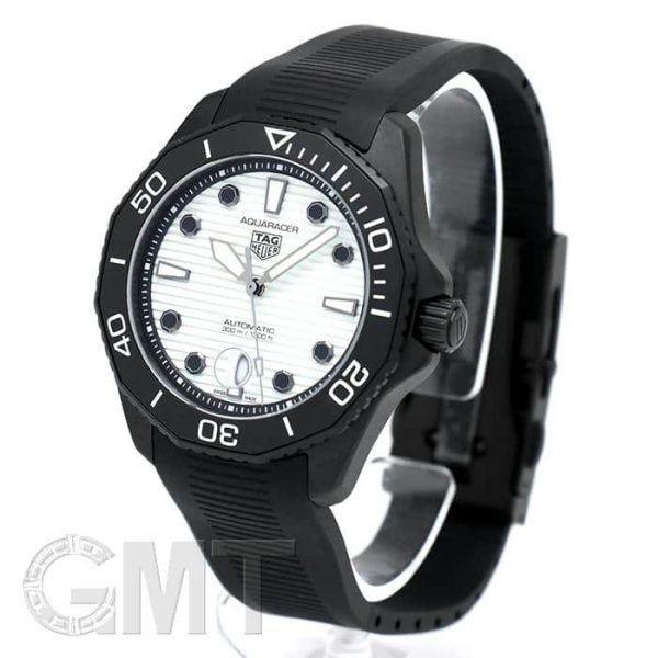 TAG HEUER タグ・ホイヤー アクアレーサー プロフェッショナル300 ナイトダイバー WBP201D.FT6197