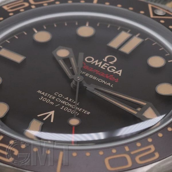 OMEGA オメガ シーマスター ダイバー300M マスタークロノメーター 007エディション 210.92.42.20.01.001