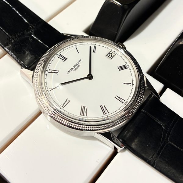 カラトラバ 3602G。世界最高峰ムーブメントが宿る“静かなる名作”