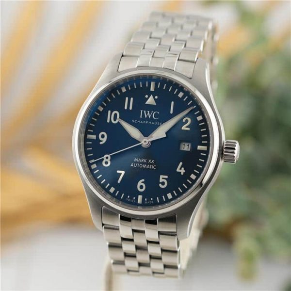 IWC インターナショナルウォッチカンパニー パイロットウォッチ マークXX IW328204 ブルー