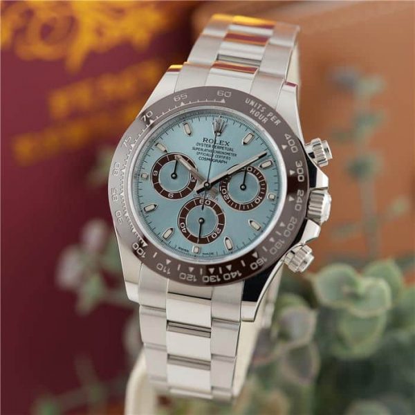 【ROLEX】デイトナ 116506 アイスブルーが魅せる憧れのかたち