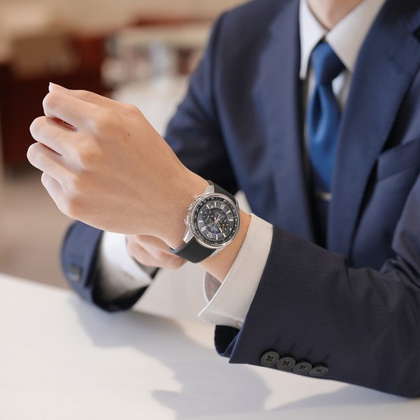 30代の昇進祝いに選ぶべき腕時計｜現役販売員が本気で狙う腕時計 2選