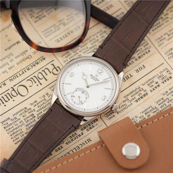 ロレックスの新境地。ドレスウォッチの傑作「1908」