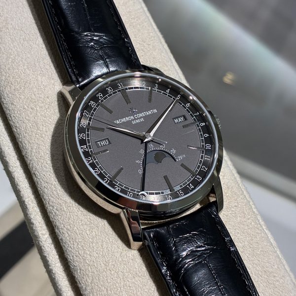 【VACHERON CONSTANTIN】伝統とモダンが共存する複雑時計