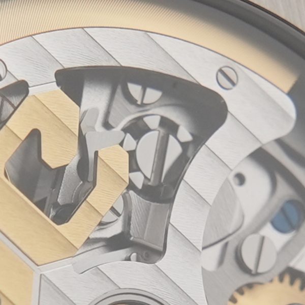 GLASHUTTE ORIGINAL グラスヒュッテ オリジナル セブンティーズ クロノグラフ パノラマデイト 1-37-02-08-02-70　