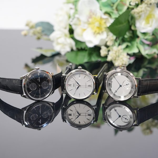 主役を引き立てる「控えめな主張」。式典で信頼感を与える大人の腕時計選び