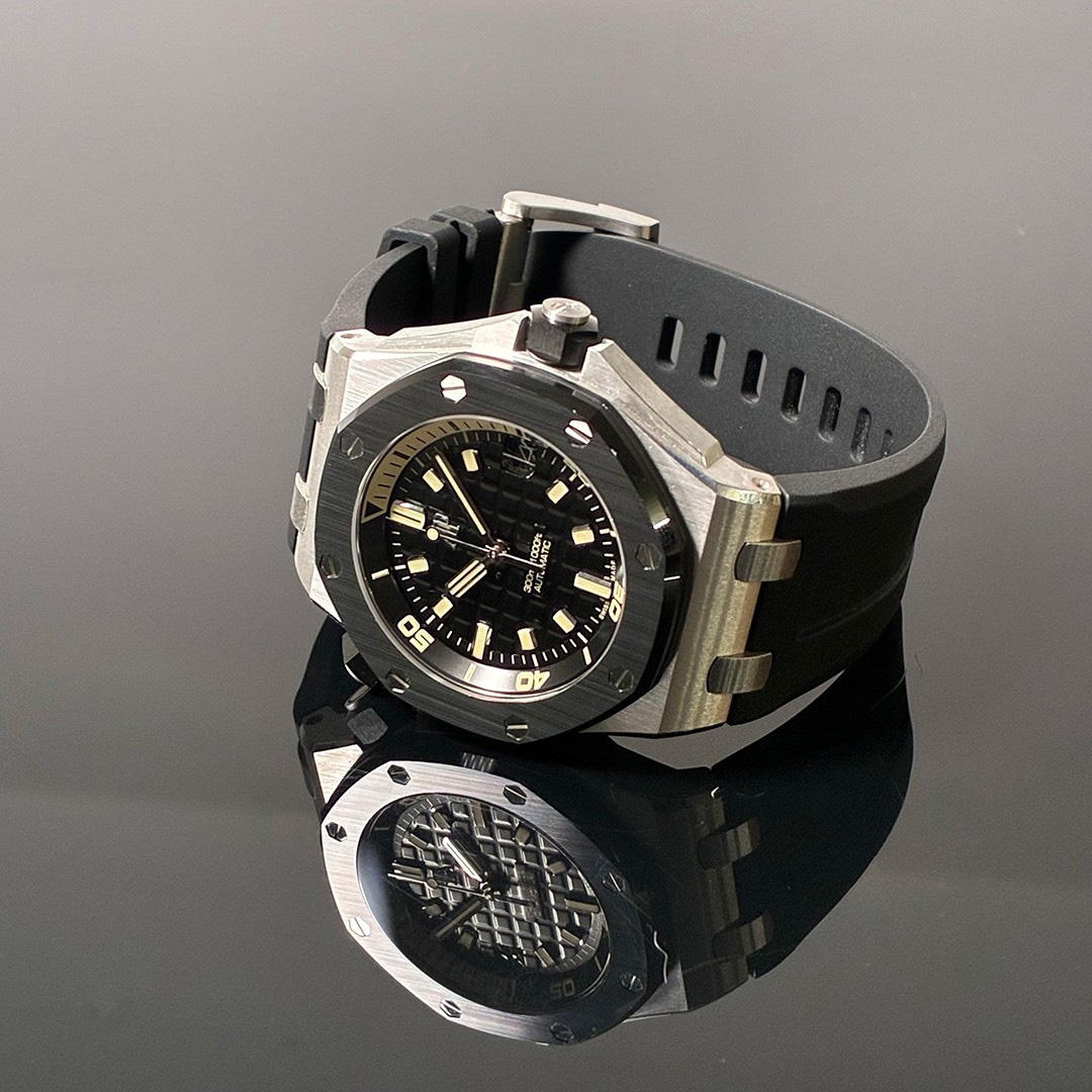新品レブティギア365×2 ピタリ適温3号　サーモオマケ AUDEMARS PIGUET】世界限定300本。究極のオフショアダイバー | 時計