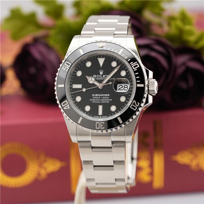 ROLEX ロレックス サブマリーナー デイト41 126610LV