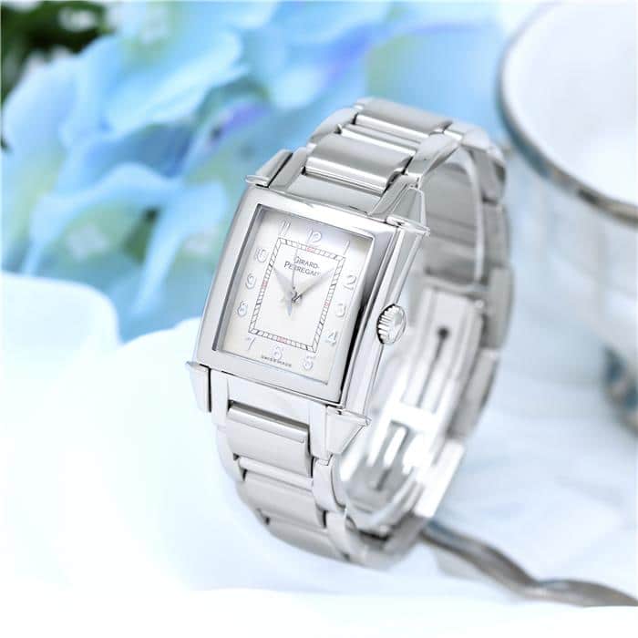 GIRARD PERREGAUX ジラール・ペルゴ ヴィンテージ1945 手巻き 25900.1.11.105