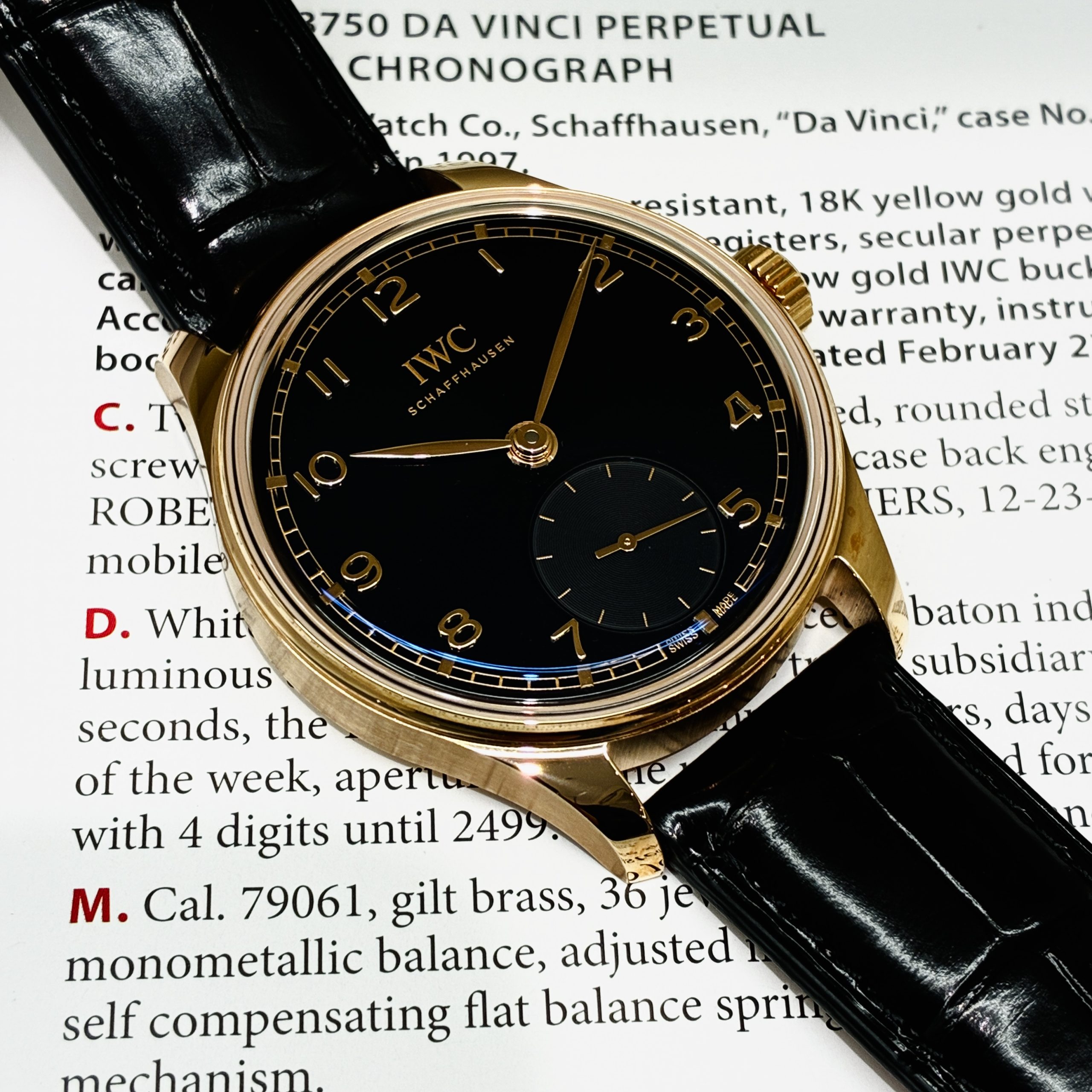 【IWC】ポルトギーゼ IW358401の実機レビュー！スーツに映えるゴールド時計