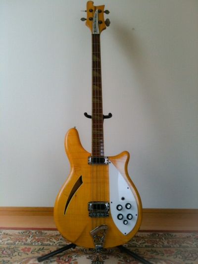 Rickenbacker　Ref.4005 Maple grow 1975年製